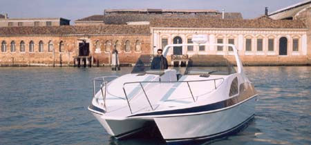 Motoryacht MARCHI 2000